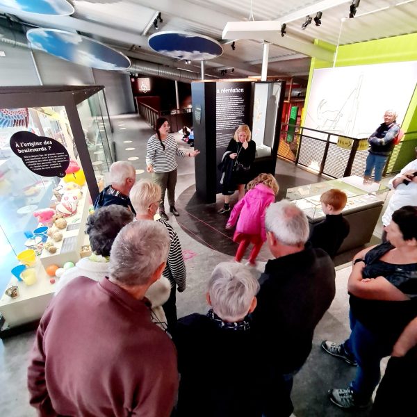 Visite-guidée « Héros en scène »