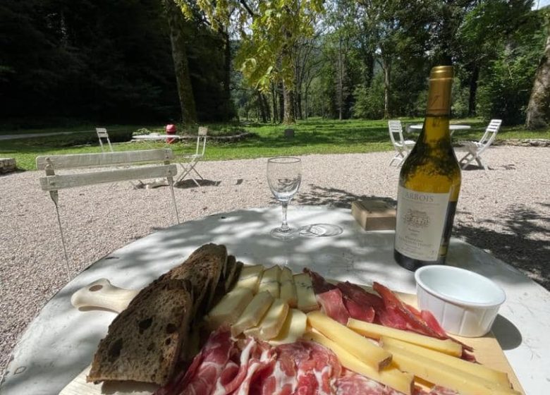 La Terrasse des Grottes