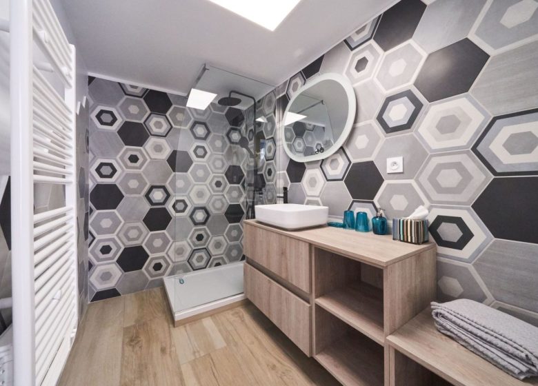 Suite Blue,  Clos Grimont