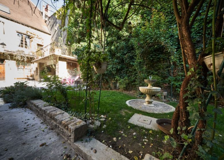 Suite Blue,  Clos Grimont