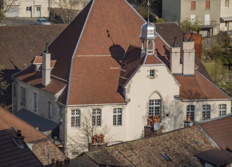 Visite d’une charpente du XVe siècle