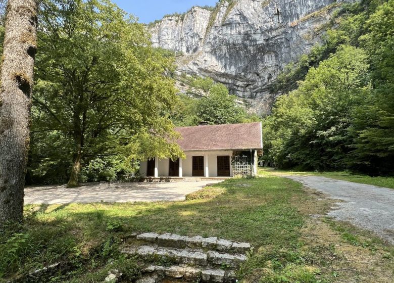 La Terrasse des Grottes