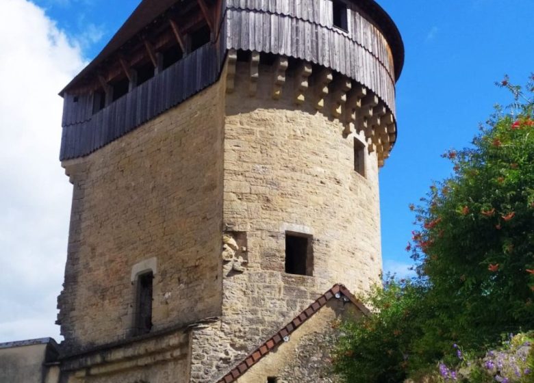 Les remparts de Poligny