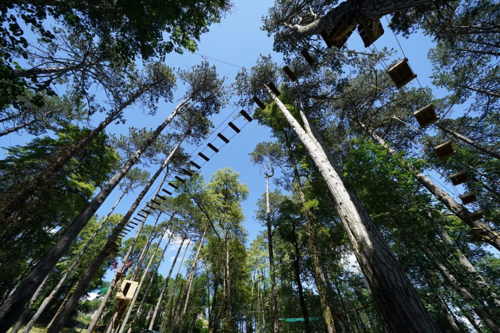 Arch'Aventure - Parcours en filet suspendu dans les arbres