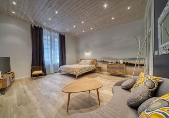 Suite Gold, Clos Grimont