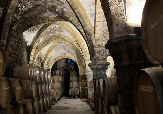 Vins Jérôme Arnoux, La Cave de la Reine Jeanne