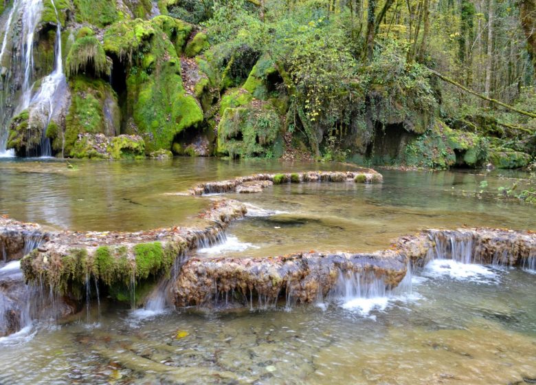La Résurgence de la Grotte des Planches